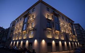Nexus Valladolid Suites & Hotel